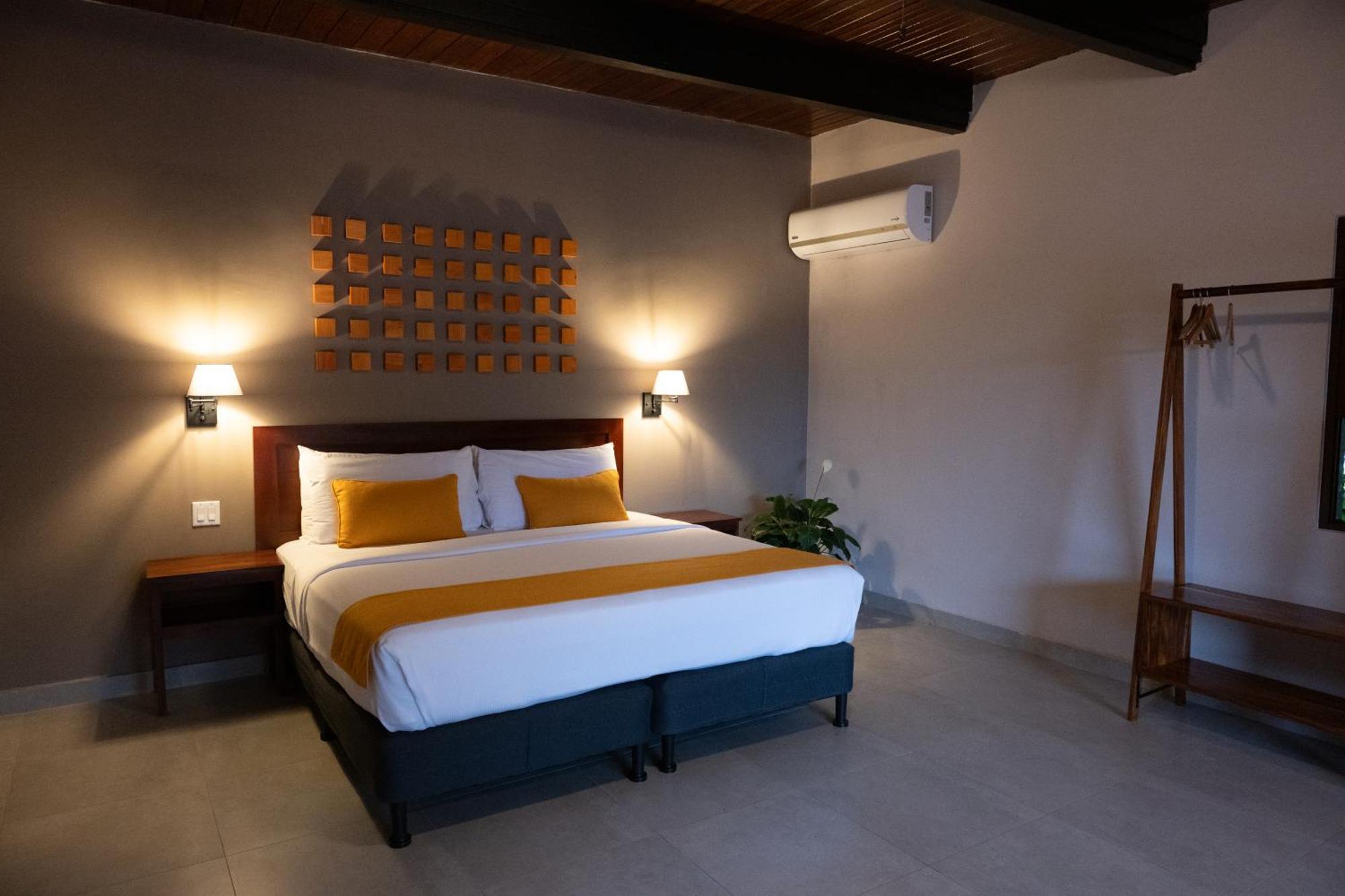 The Golden Frog Inn El Valle de Anton ภายนอก รูปภาพ