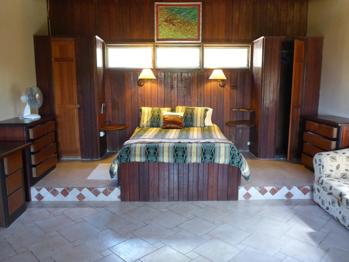 The Golden Frog Inn El Valle de Anton ภายนอก รูปภาพ